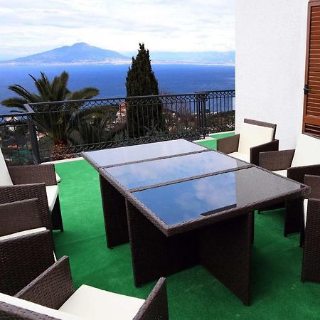 Villa Marylise Сорренто Экстерьер фото